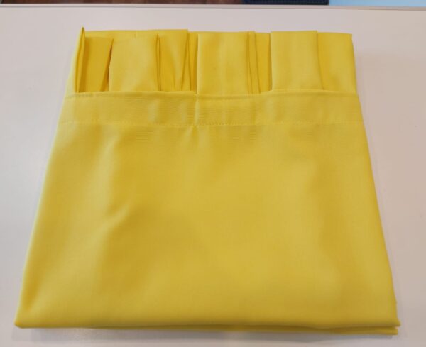 Cortinas de Ambiente Tropical  Pesada con presillas Dumoy/Amarillo 135 X 200cm.