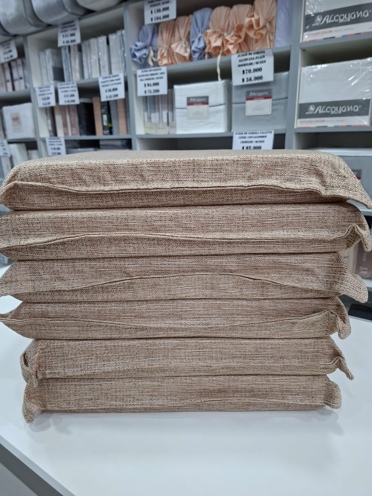 Almohadones para silla c/gobelino rustico/Beige. Pack x 6u. 40 x 40cm. - Imagen 2