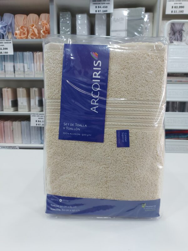 Juego De Toalla y Toallon Arcoiris Tim/Beige. 500 Grs.100% Algodón/envase PVC.