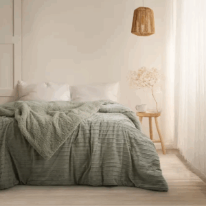 Edredón Jacquard Microflannel con reverso Corderito Palette Noruega King Size/Verde Salvia