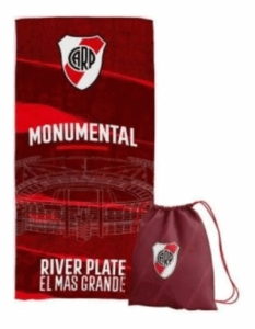 Toallon City Blanco Futbol de River microfibra 70 x 150 con mochilita